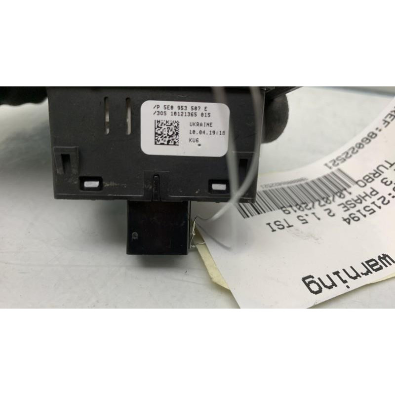 Bouton de warning SKODA OCTAVIA 3 Photo n°6