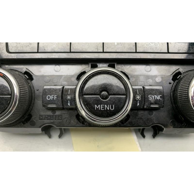 Commande chauffage SKODA OCTAVIA 3 Photo n°1