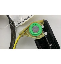 Leve vitre electrique avant droit SKODA OCTAVIA 3