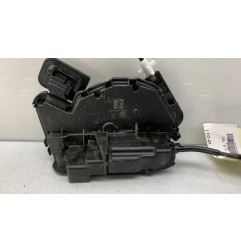 Serrure avant droit SKODA OCTAVIA 3