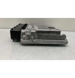 Calculateur moteur SKODA OCTAVIA 3