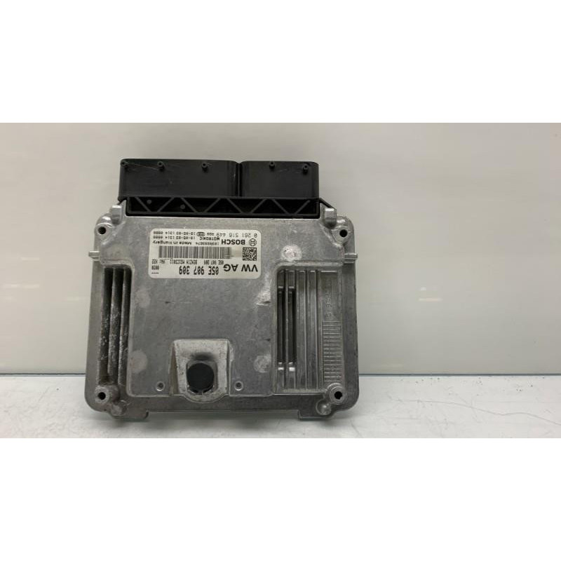 Calculateur moteur SKODA OCTAVIA 3 Photo n°7