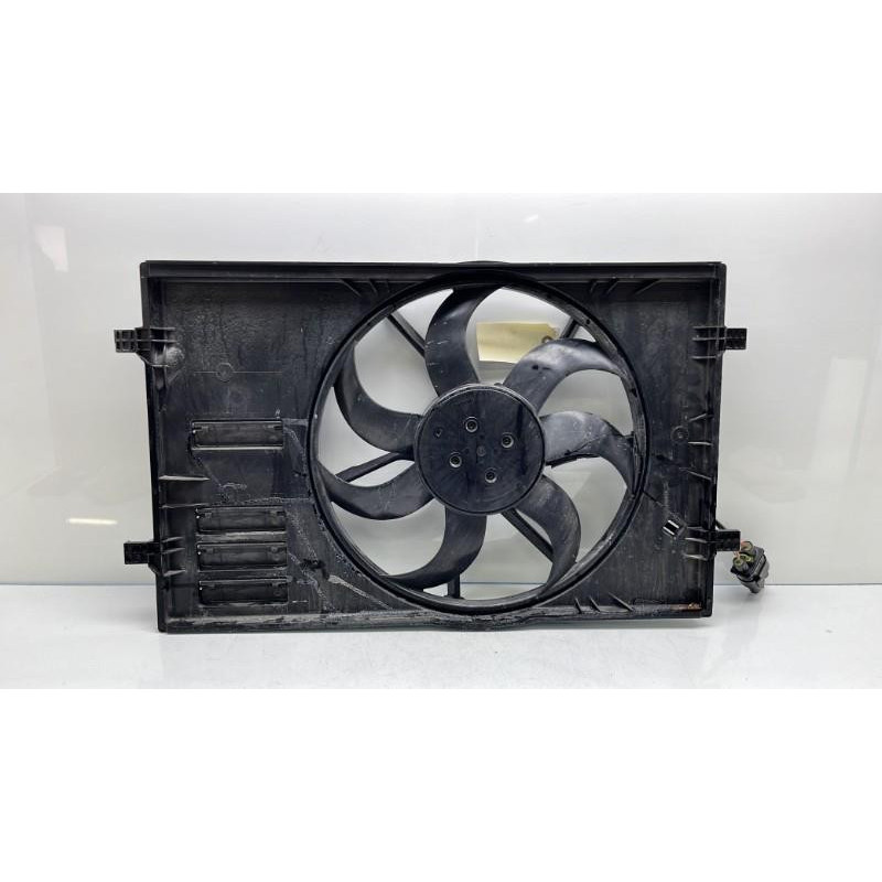 Moto ventilateur radiateur SKODA OCTAVIA 3 Photo n°1
