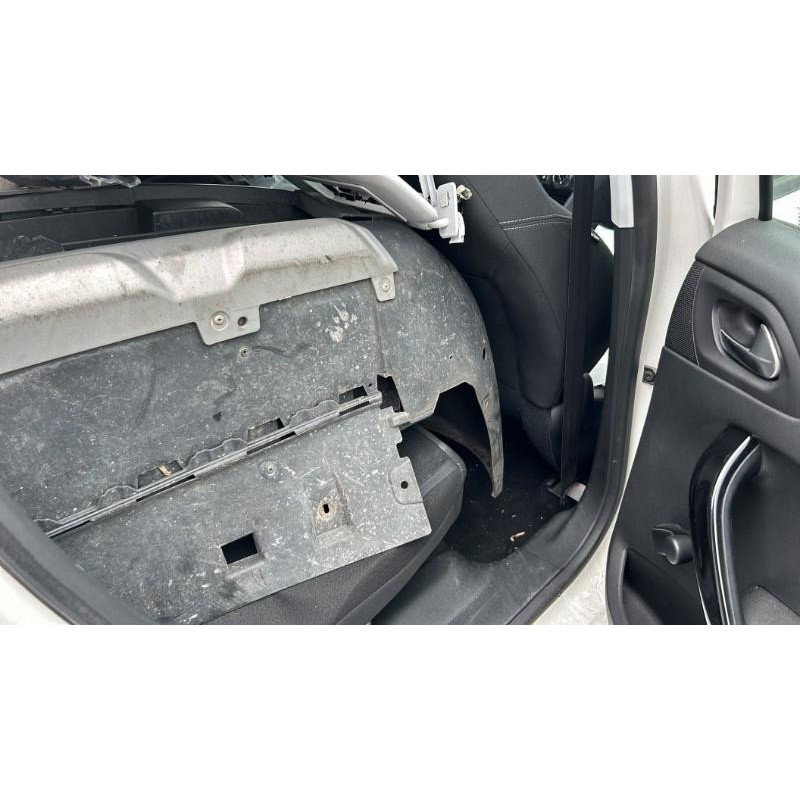 Boitier BSI PEUGEOT 208 1 Photo n°18