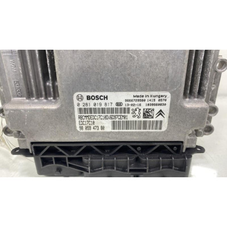 Calculateur moteur PEUGEOT 208 1 Photo n°1