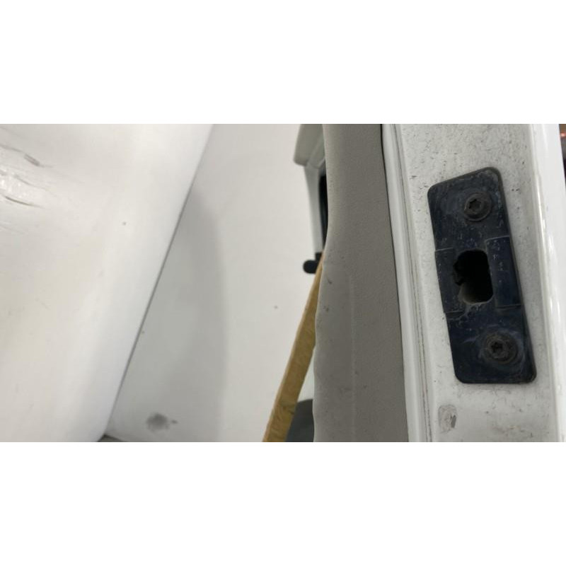 Porte laterale gauche CITROEN BERLINGO 2 Photo n°4