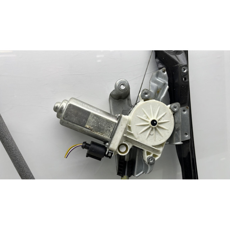 Leve vitre electrique avant droit FORD FOCUS 1 Photo n°4