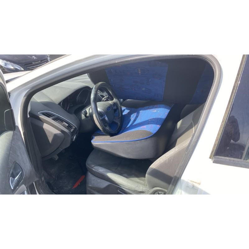 Malle/Hayon arriere FORD FOCUS 3 Photo n°18