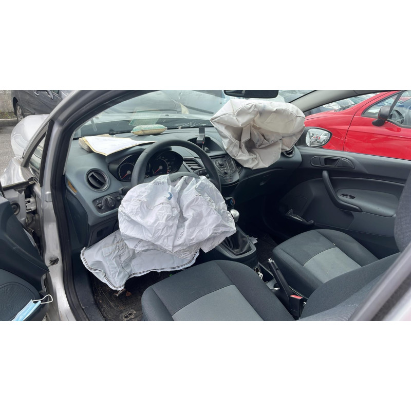 Porte avant droit FORD FIESTA 6 Photo n°10