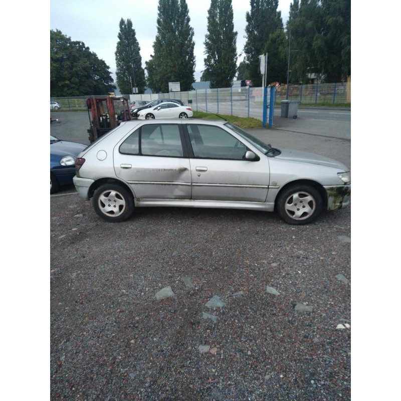 Pompe de direction PEUGEOT 306 Photo n°7