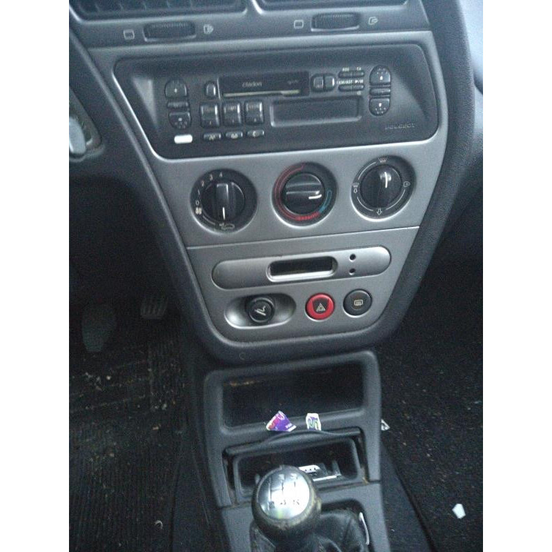 Pompe de direction PEUGEOT 306 Photo n°10