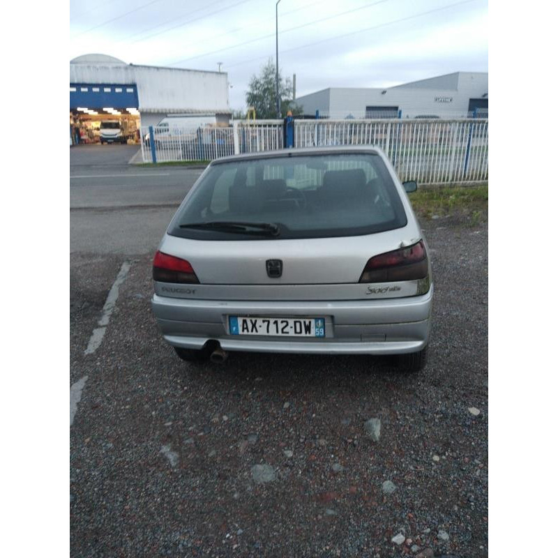 Pompe de direction PEUGEOT 306 Photo n°11