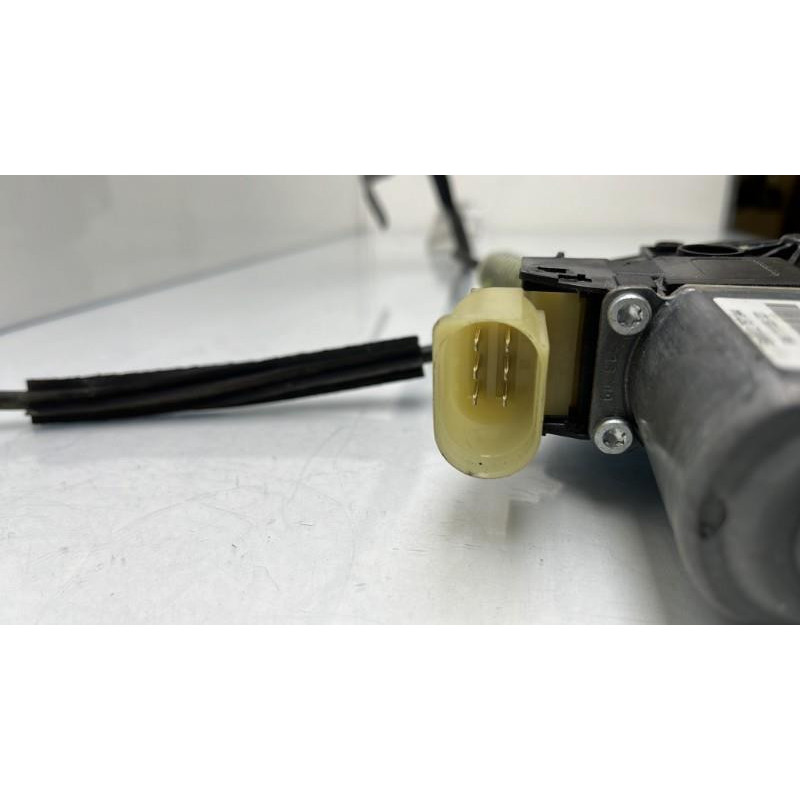 Leve vitre electrique avant droit MINI MINI 2 R56 Photo n°3