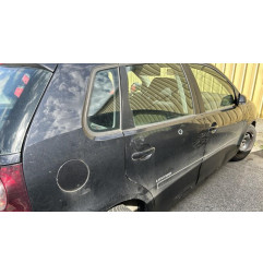 Serrure avant droit VOLKSWAGEN POLO 4