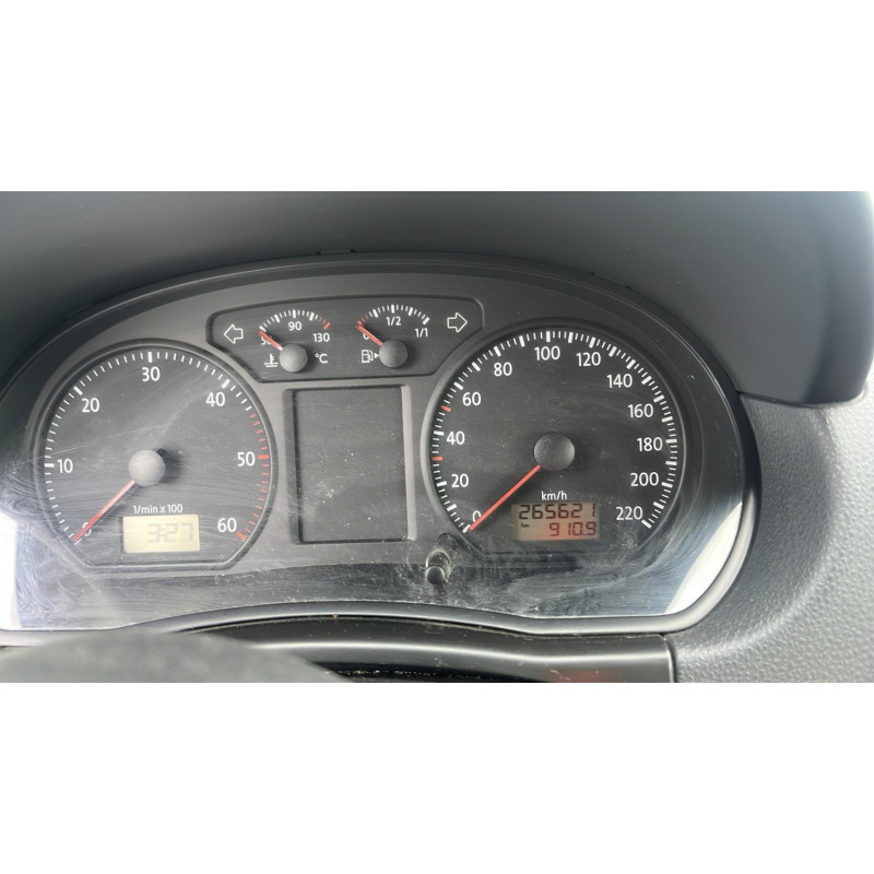Serrure avant droit VOLKSWAGEN POLO 4 Photo n°14