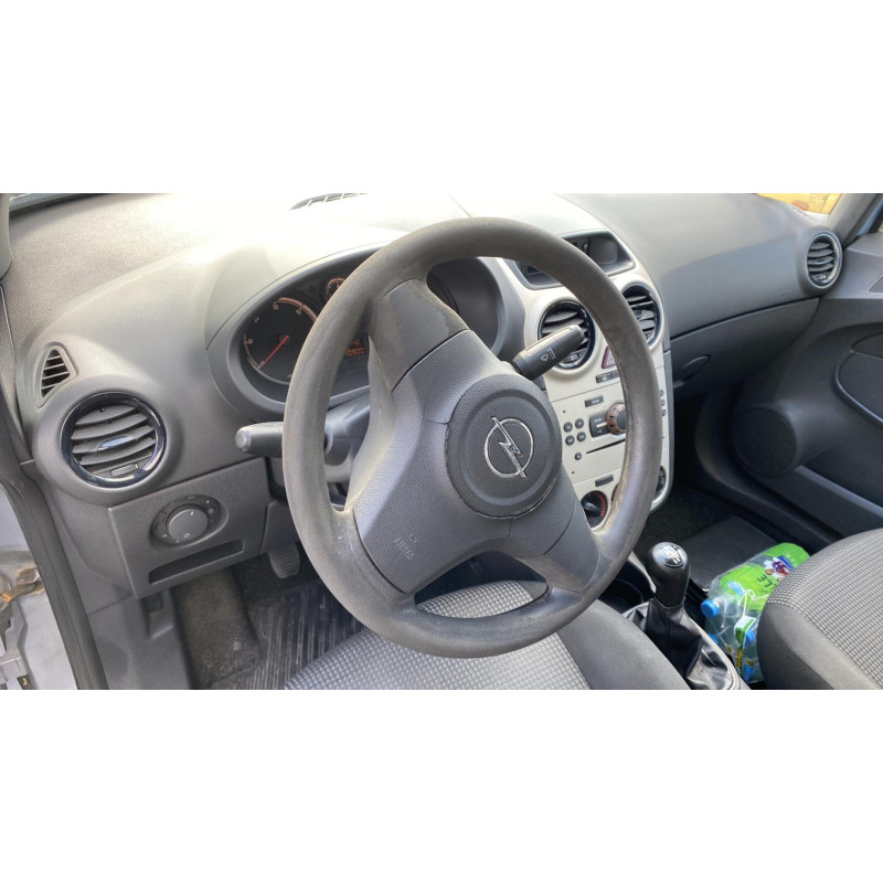 Leve vitre electrique avant droit OPEL CORSA D Photo n°16