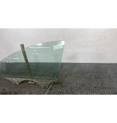 Vitre avant gauche FORD FOCUS 3