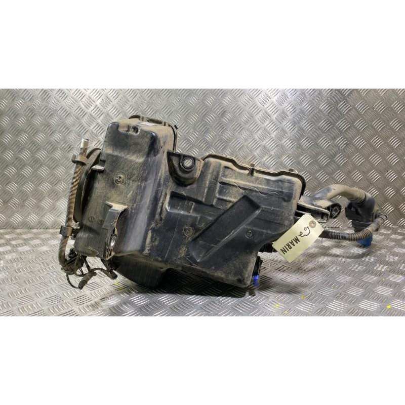 Reservoir AdBlue SEAT ARONA Photo n°4