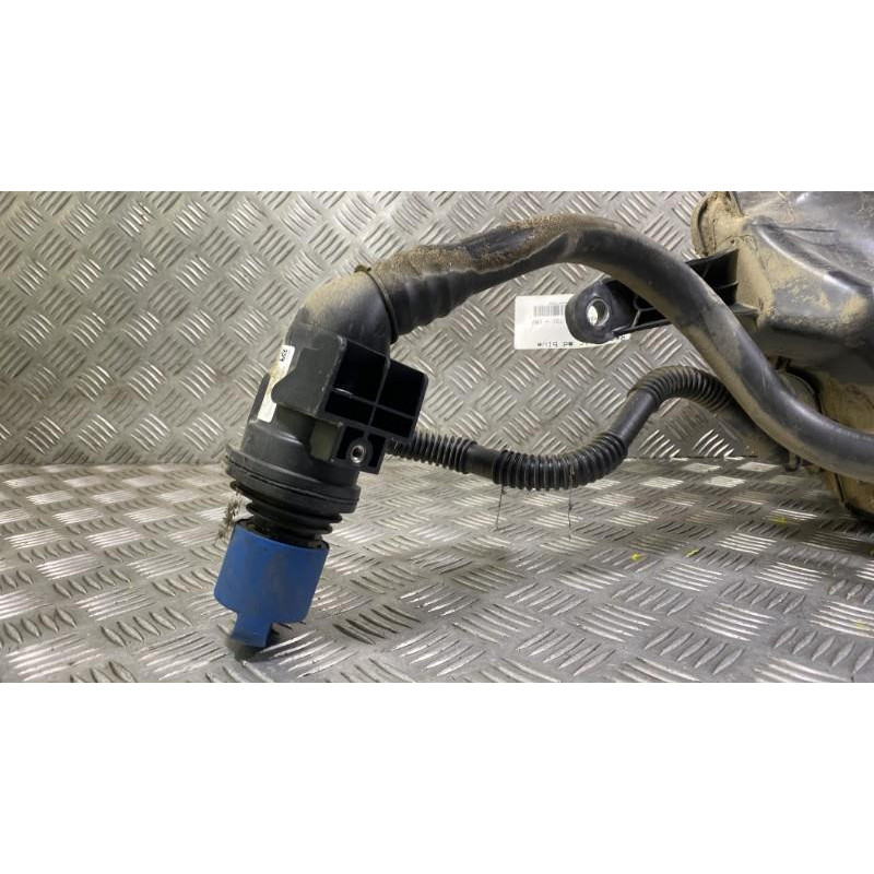 Reservoir AdBlue SEAT ARONA Photo n°6