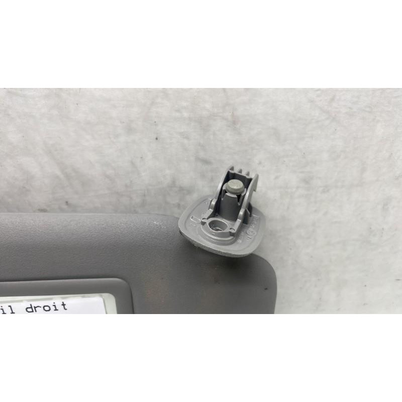 Pare soleil droit RENAULT CLIO 2 Photo n°1