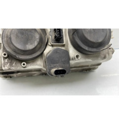 Optique avant principal droit (feux)(phare) VOLVO V 40 1