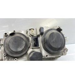 Optique avant principal droit (feux)(phare) VOLVO V 40 1