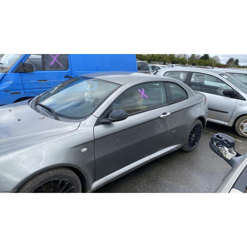 Custode arriere droit ALFA ROMEO GT Photo n°20
