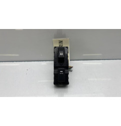 Interrupteur de leve vitre avant droit KIA SORENTO 2