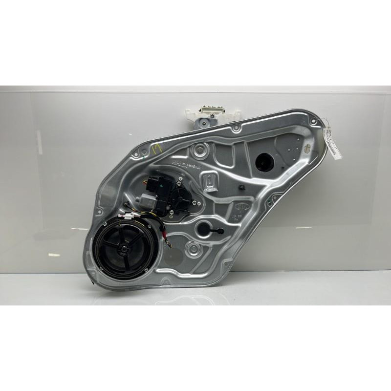 Leve vitre electrique arriere droit KIA SORENTO 2 Photo n°2