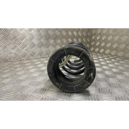 Ressort de suspension arriere gauche KIA SORENTO 2