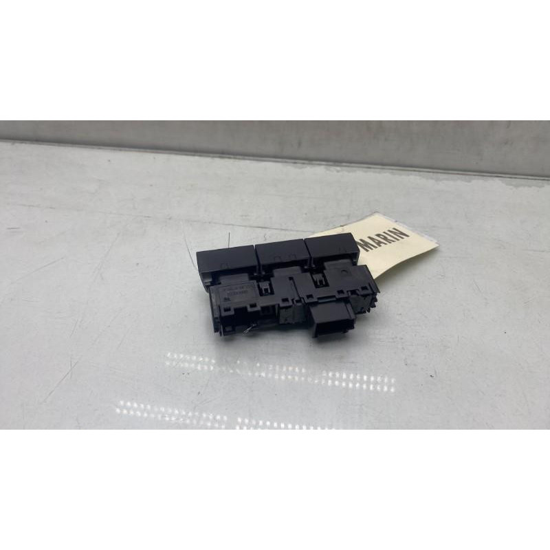 Commande de fermeture centralisee SEAT ARONA Photo n°2