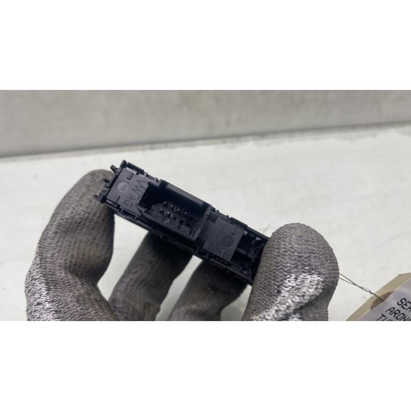 Commande de fermeture centralisee SEAT ARONA Photo n°3