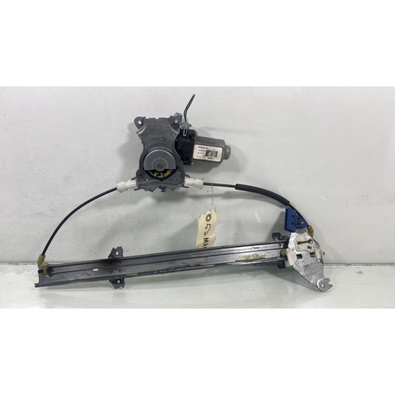 Leve vitre electrique avant gauche NISSAN ALMERA 2 Photo n°1
