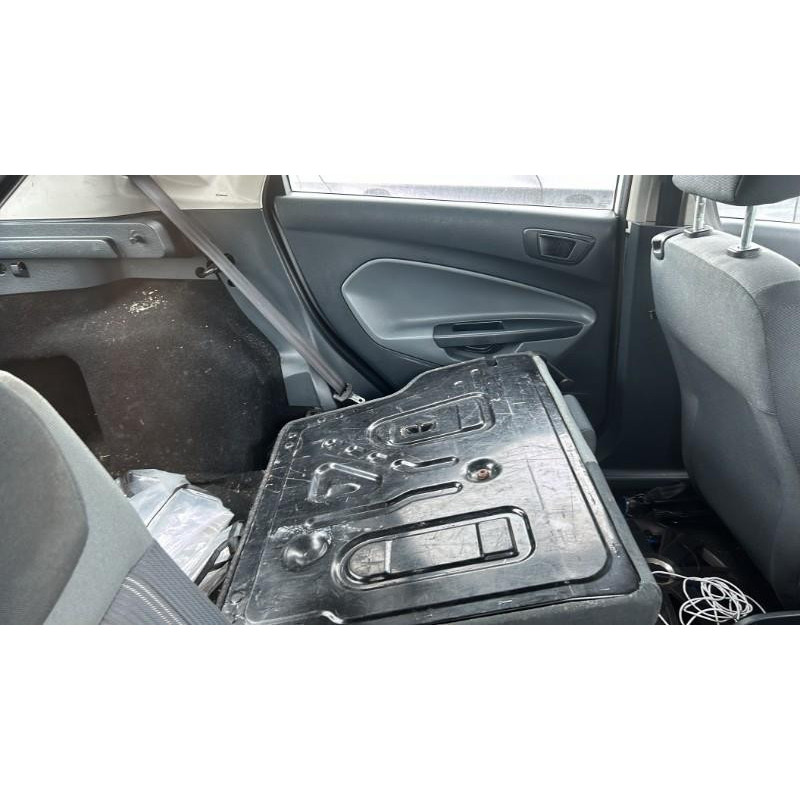 Pivot de moyeu avant gauche FORD FIESTA 6 Photo n°6