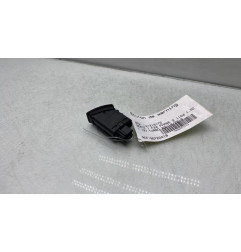 Bouton de warning BMW SERIE 1 F20 Photo n°1