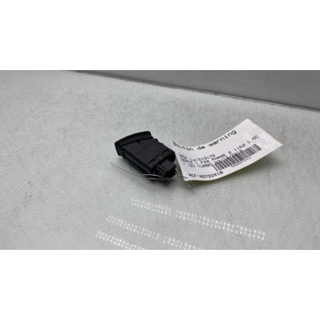 Bouton de warning BMW SERIE 1 F20 Photo n°1