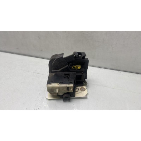 Serrure avant gauche RENAULT CLIO 2