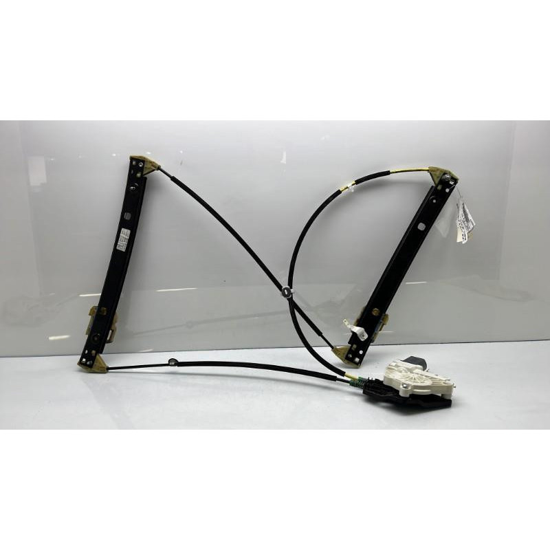 Leve vitre electrique avant droit AUDI A1 1 Photo n°6