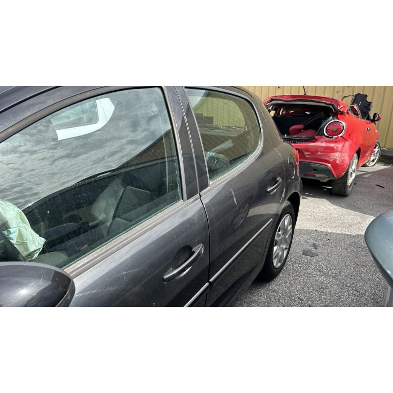 Malle/Hayon arriere PEUGEOT 207 Photo n°15