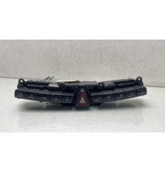 Bouton de warning MERCEDES CLASSE S 220