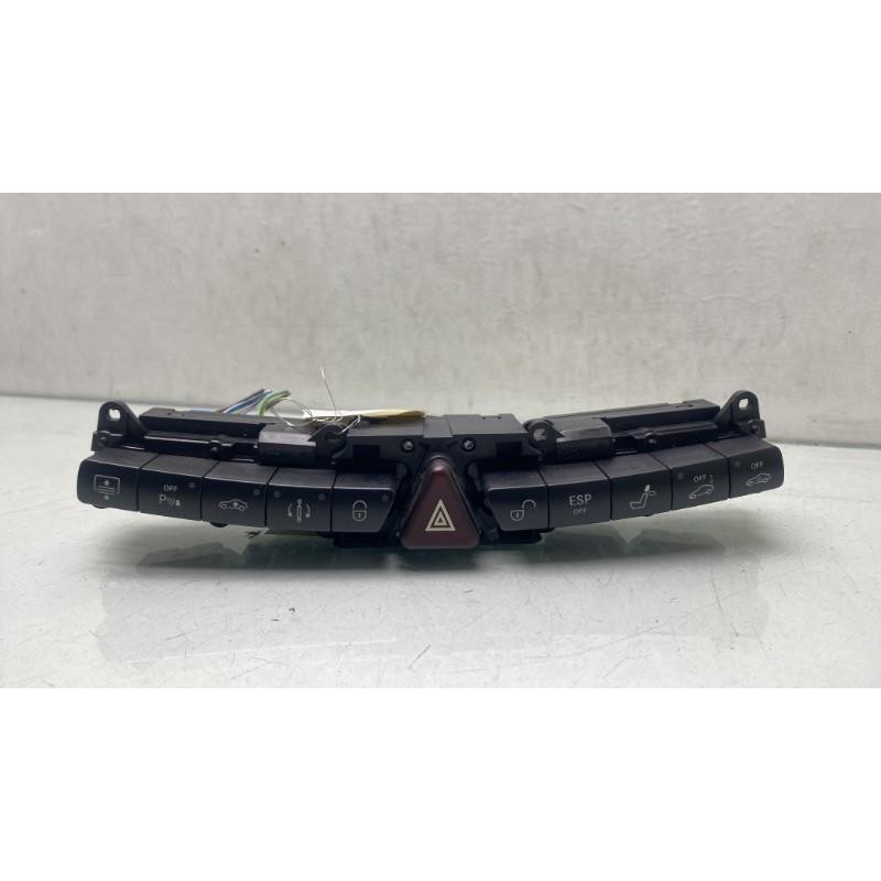 Bouton de warning MERCEDES CLASSE S 220 Photo n°2