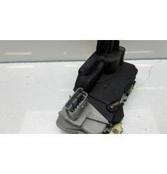 Serrure avant droit PEUGEOT 307