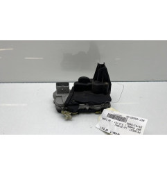 Serrure avant droit PEUGEOT 307