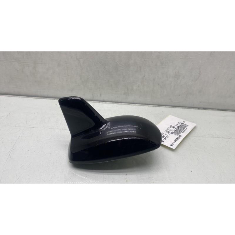 Antenne MERCEDES CLASSE M 166 Photo n°5