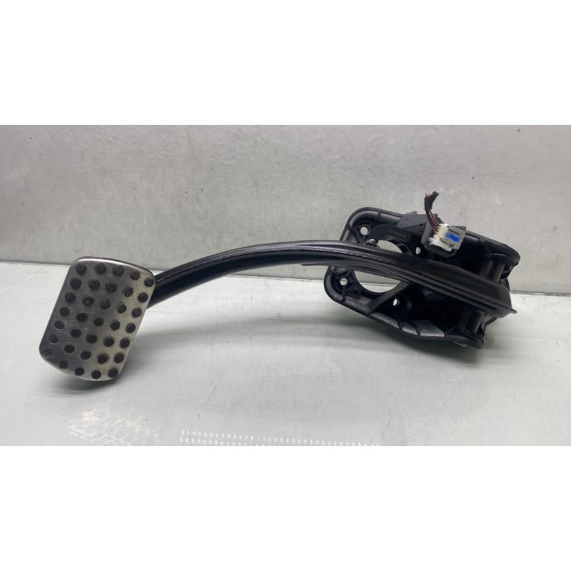 Pedale de frein MERCEDES CLASSE M 166 Photo n°3