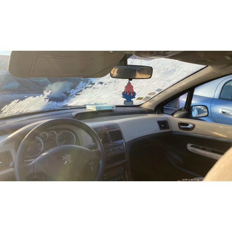Bouton de coffre PEUGEOT 307 Photo n°17