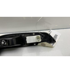 Interrupteur de leve vitre arriere gauche PEUGEOT 208 2