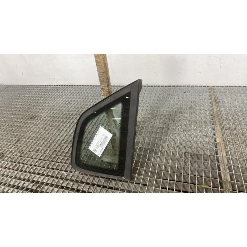 Custode arriere droit SEAT ARONA Photo n°5