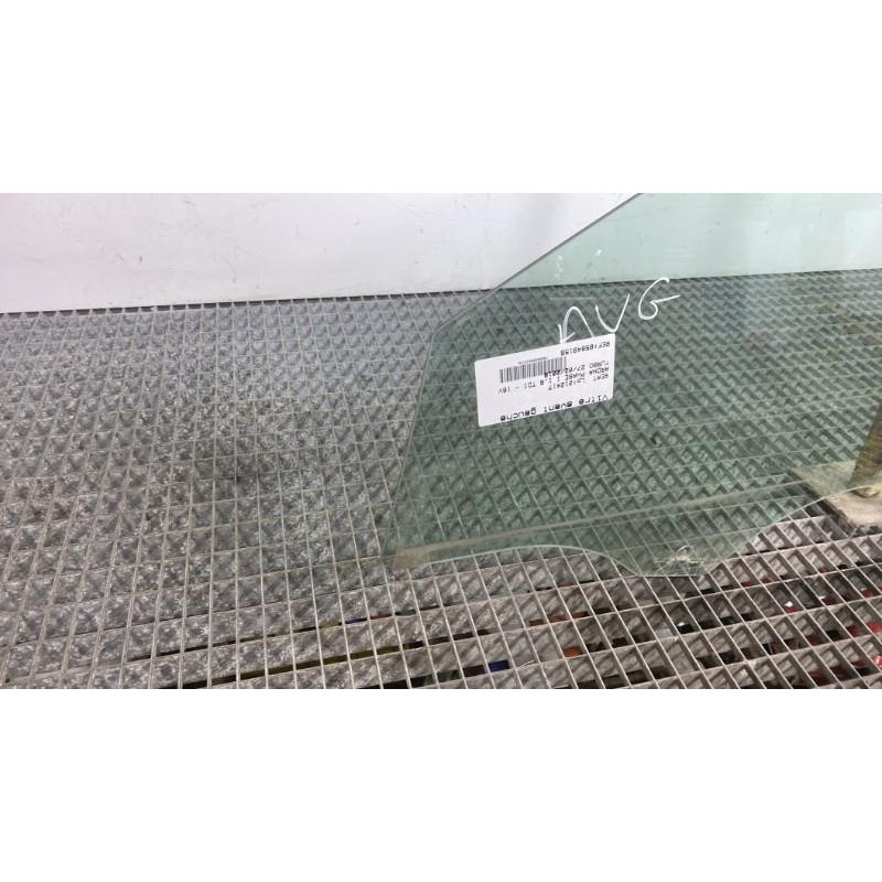 Vitre avant gauche SEAT ARONA Photo n°4