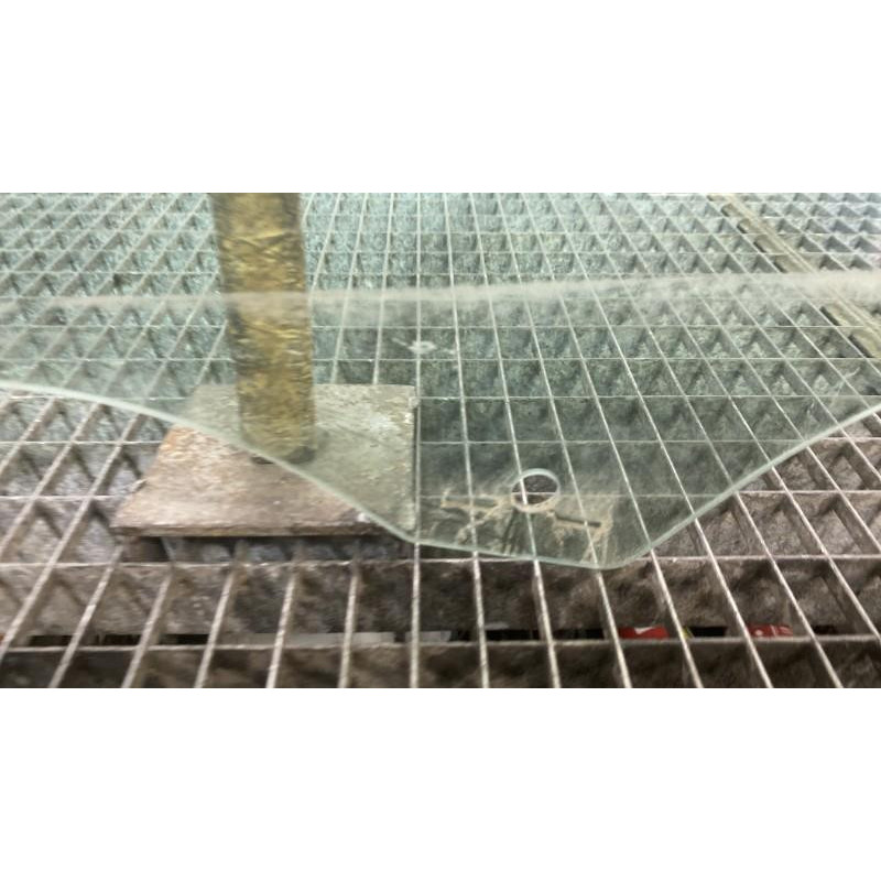 Vitre avant gauche SEAT ARONA Photo n°5